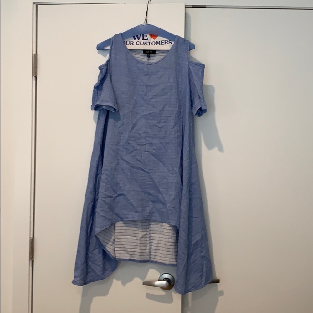 Linen Cold Shoulder Top
